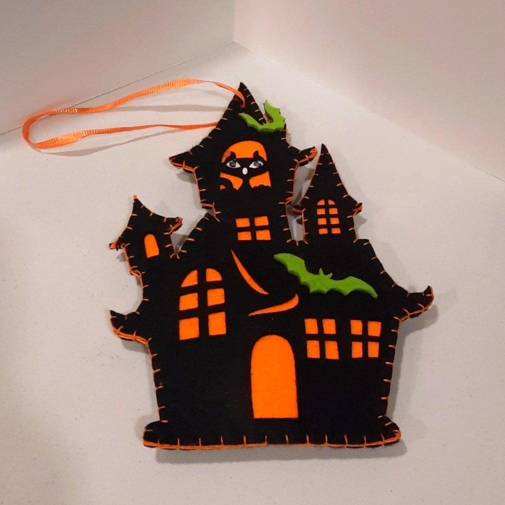 Halloween hanging decor